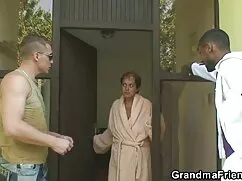 তিন বাংলা মা ছেলে চু ...