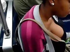 শ্যামাঙ্গিণী, সুন্দর ...